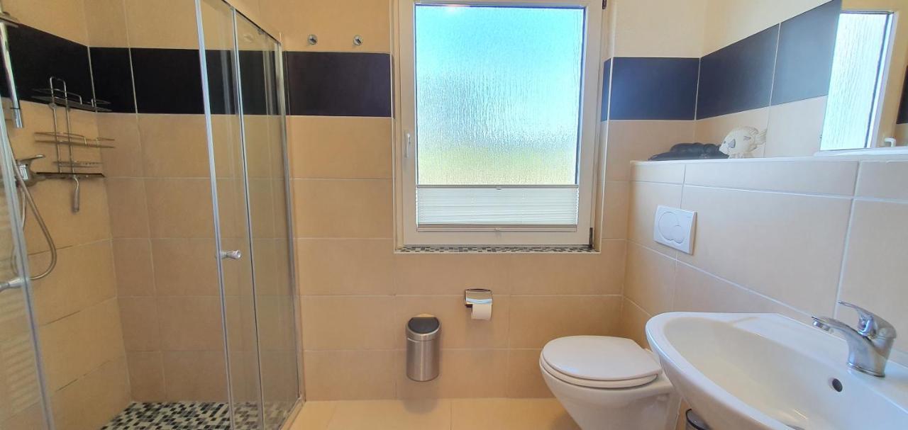 Pension Zum Riedensee Bastorf Dış mekan fotoğraf