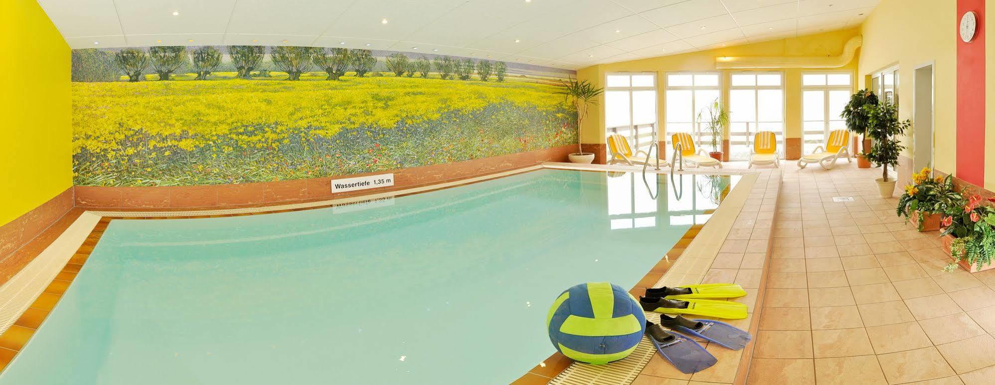 Pension Zum Riedensee Bastorf Dış mekan fotoğraf