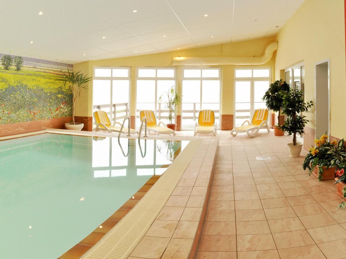 Pension Zum Riedensee Bastorf Dış mekan fotoğraf